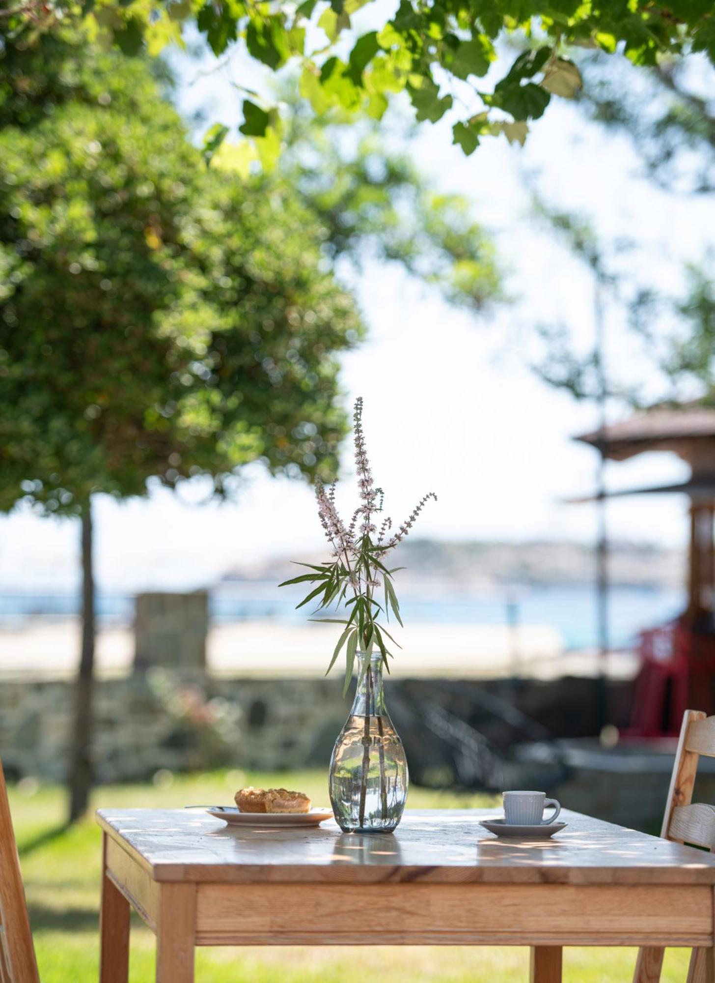 Akasti Slow Living Paralia Sikias Exterior photo