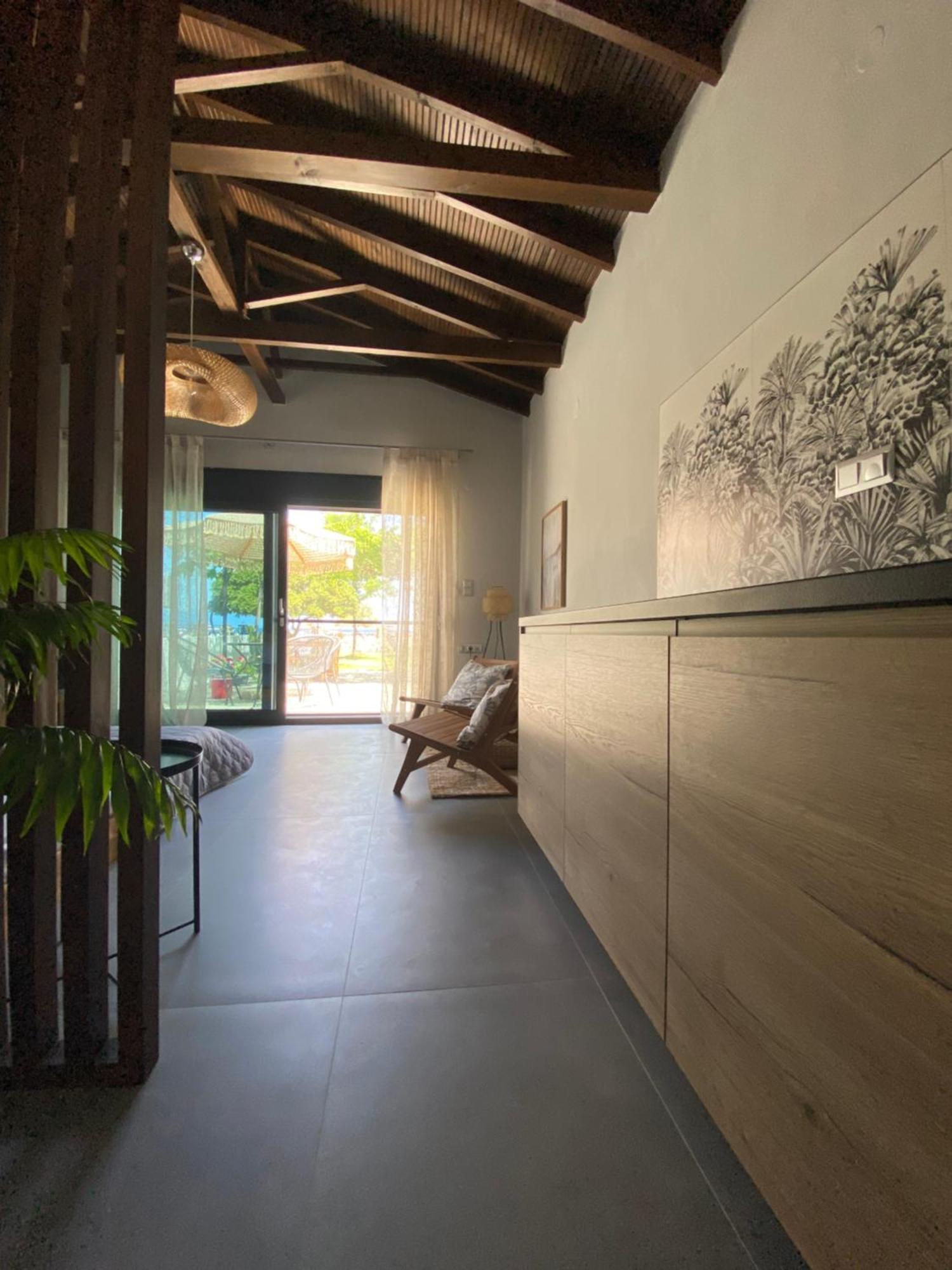 Akasti Slow Living Paralia Sikias Exterior photo